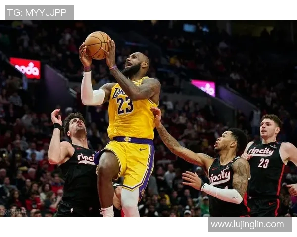 湖人对阵开拓者精彩瞬间回顾五个精彩大帽震撼全场